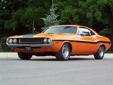 70challenger_rto_05.jpg