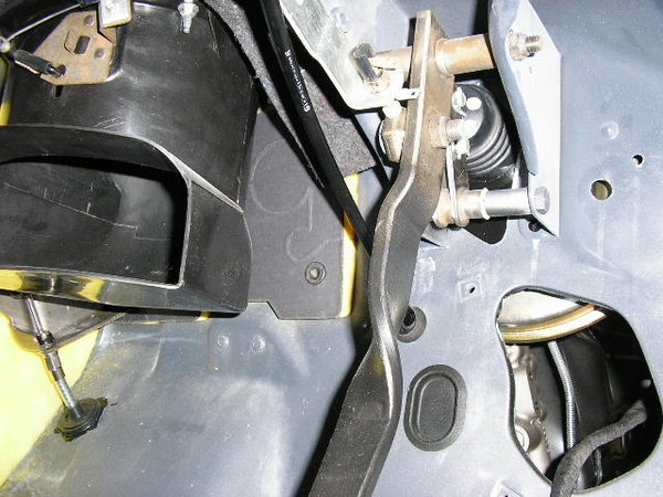 photo of brake pedal assembly • The Dodge Challenger Message Board