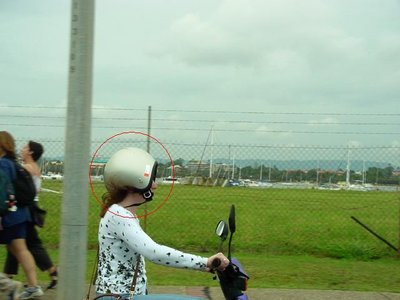 womanmotorcycle6.jpg