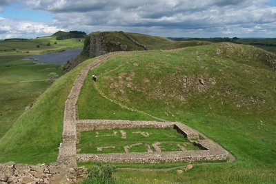 Milecastle_39_on_Hadrian%27s_Wall.jpg