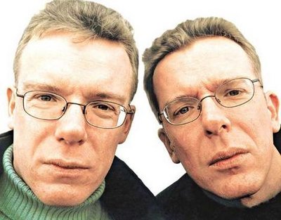 proclaimers_wideweb__470x368,0.jpg